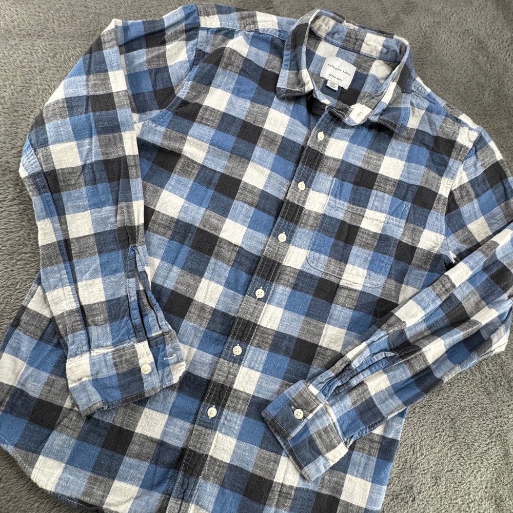 American Eagle Flannel Shirt Mens Medium Blue Black Plaid Super Soft Excellent